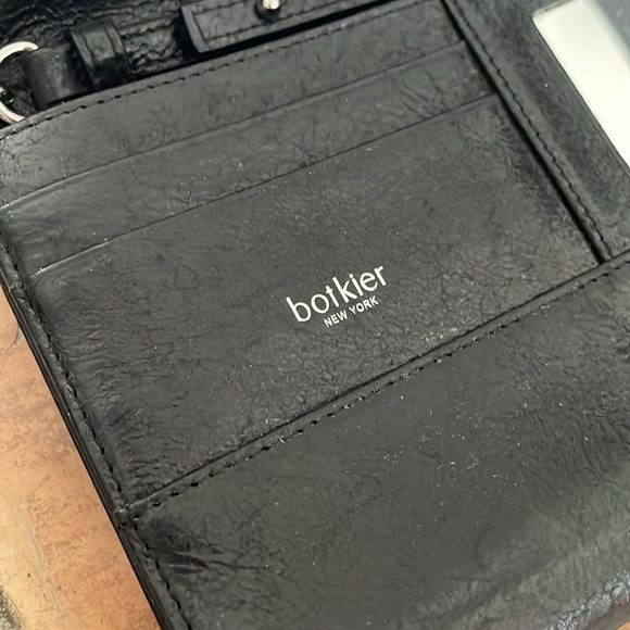 BOTKIER NEW YORK Soho Quilted Black Leather Chain Clutch Wristlet - Picture 7 of 13